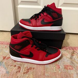 Nike jordan red + black flight ones